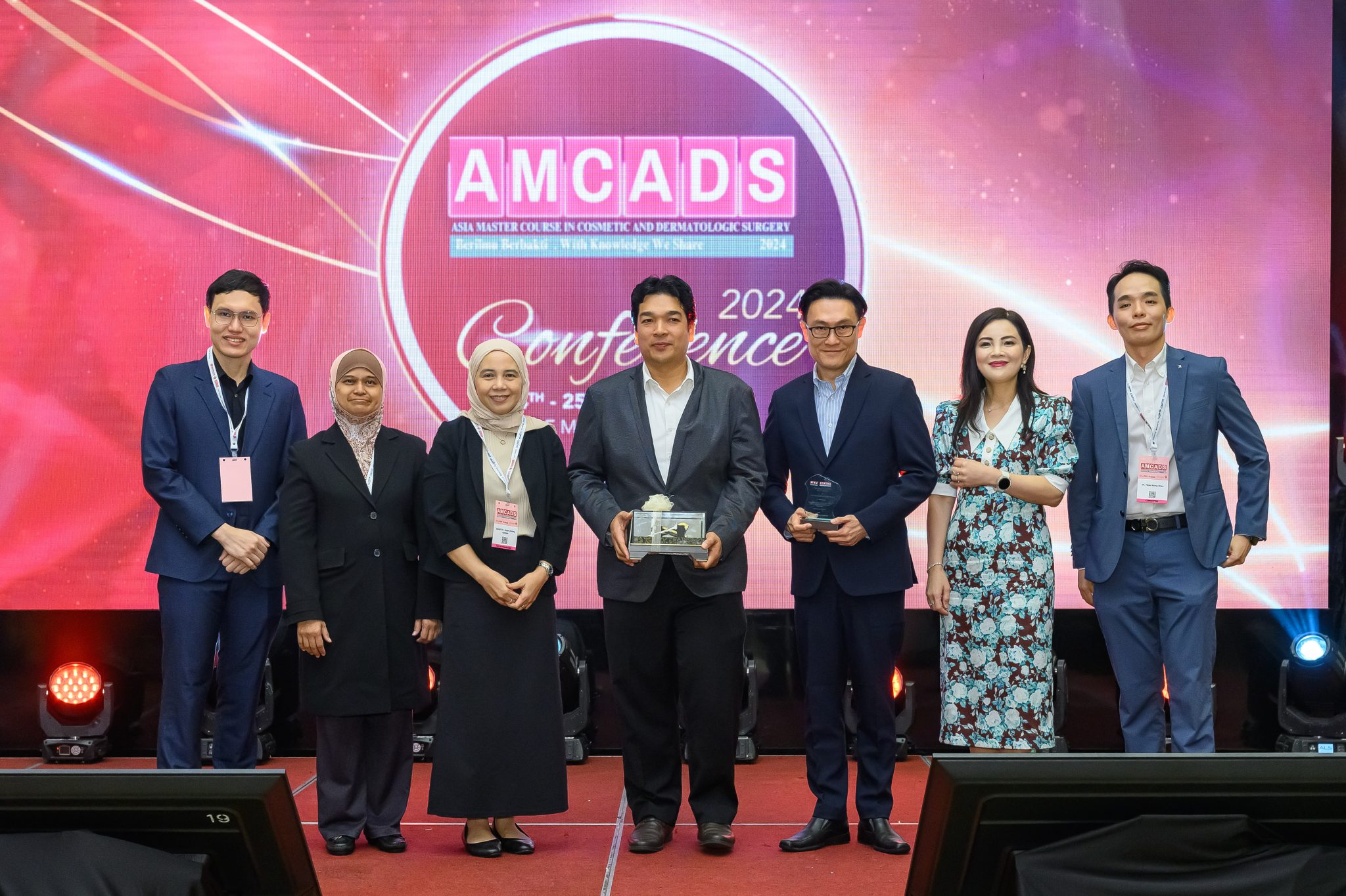 About - Dr Edmond Lau .COM Blog