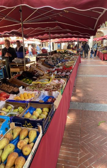 Monaco morning market